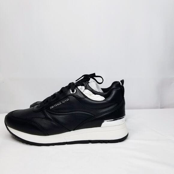 Michael Kors Women's 5.5 Allie Stride Trainer Lace-Up Sneakers Black NWT - Picture 3 of 7